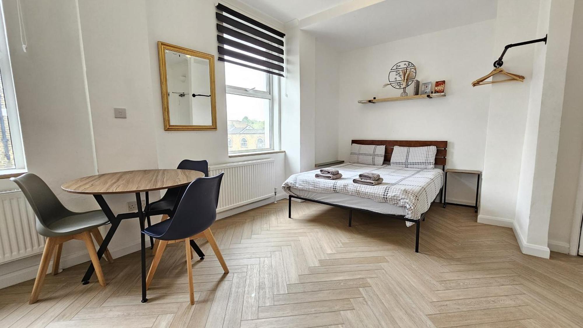 Newly Renovated Studios & Ensuite Rooms! - Camberwell London Exterior photo